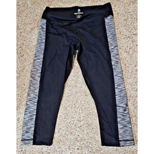 90 Degree By Reflex Black Capri Leggings with a black and white stripe size L